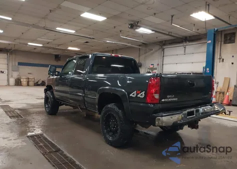 2003 Chevrolet Silverado 2500Hd Ls z USA, uszkodzony, nr VIN 1GCHK29G33E158624